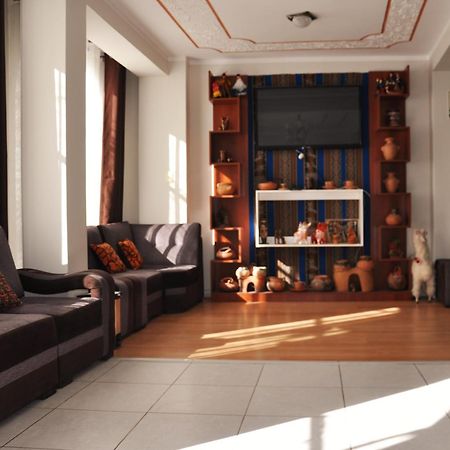 Cesar'S Hotel Peru Puno Buitenkant foto
