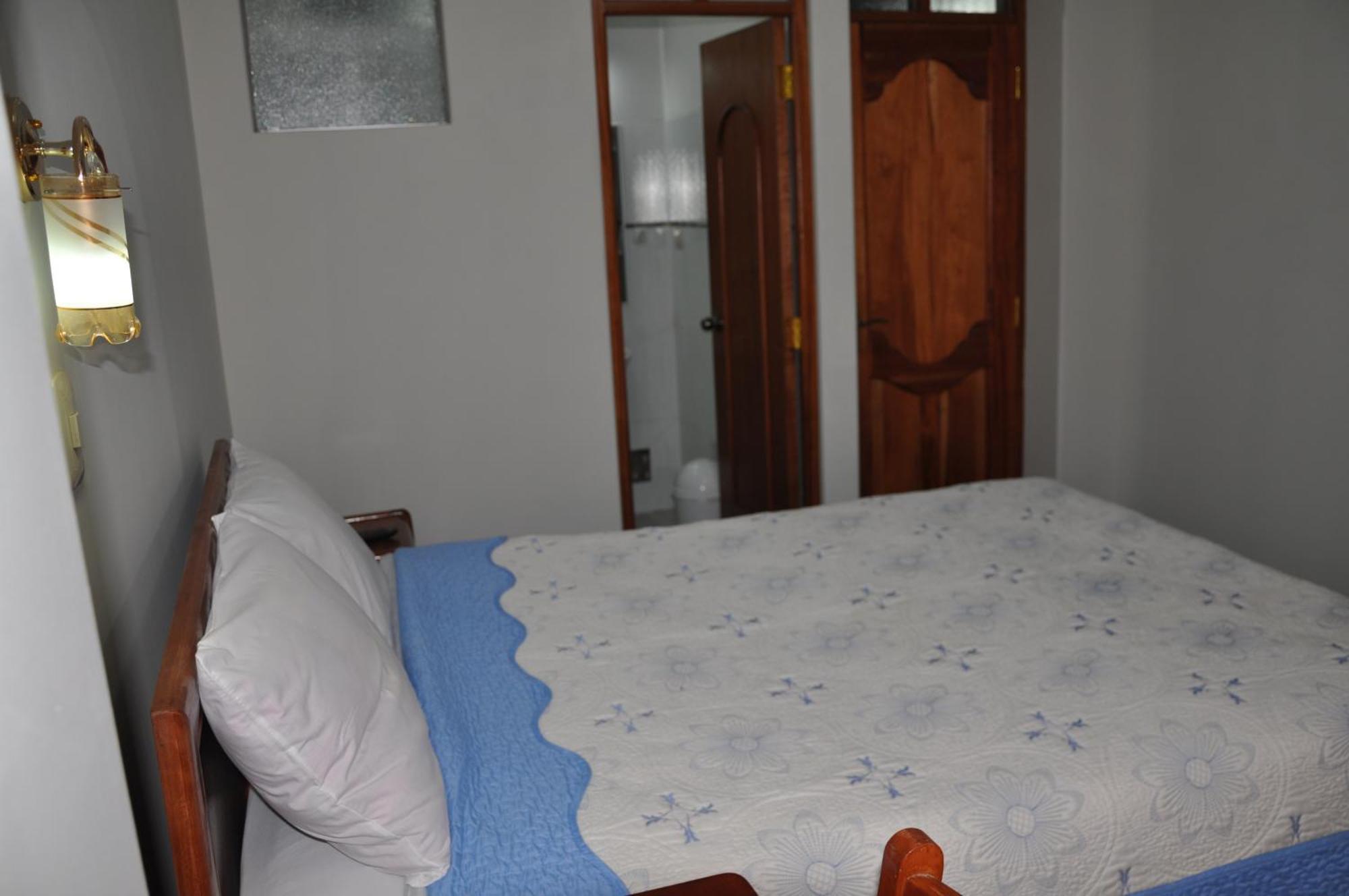 Cesar'S Hotel Peru Puno Buitenkant foto